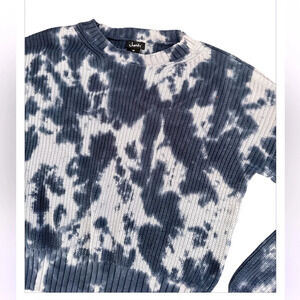 $5 WHEN BUNDLED Blue and White Bleach Tie Dye Boxy Cropped Knit Sweater
